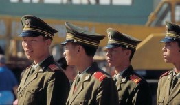 老兵服最新爆料图片高清,高清图揭秘神秘战服细节