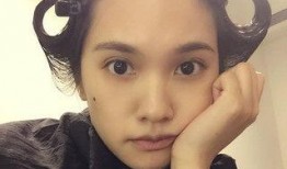 娱乐吃瓜女明星素颜,娱乐圈吃瓜女明星的真实面貌