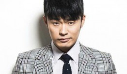 陈赫爆料郑凯阑尾炎视频,友情见证病榻上的温馨时刻